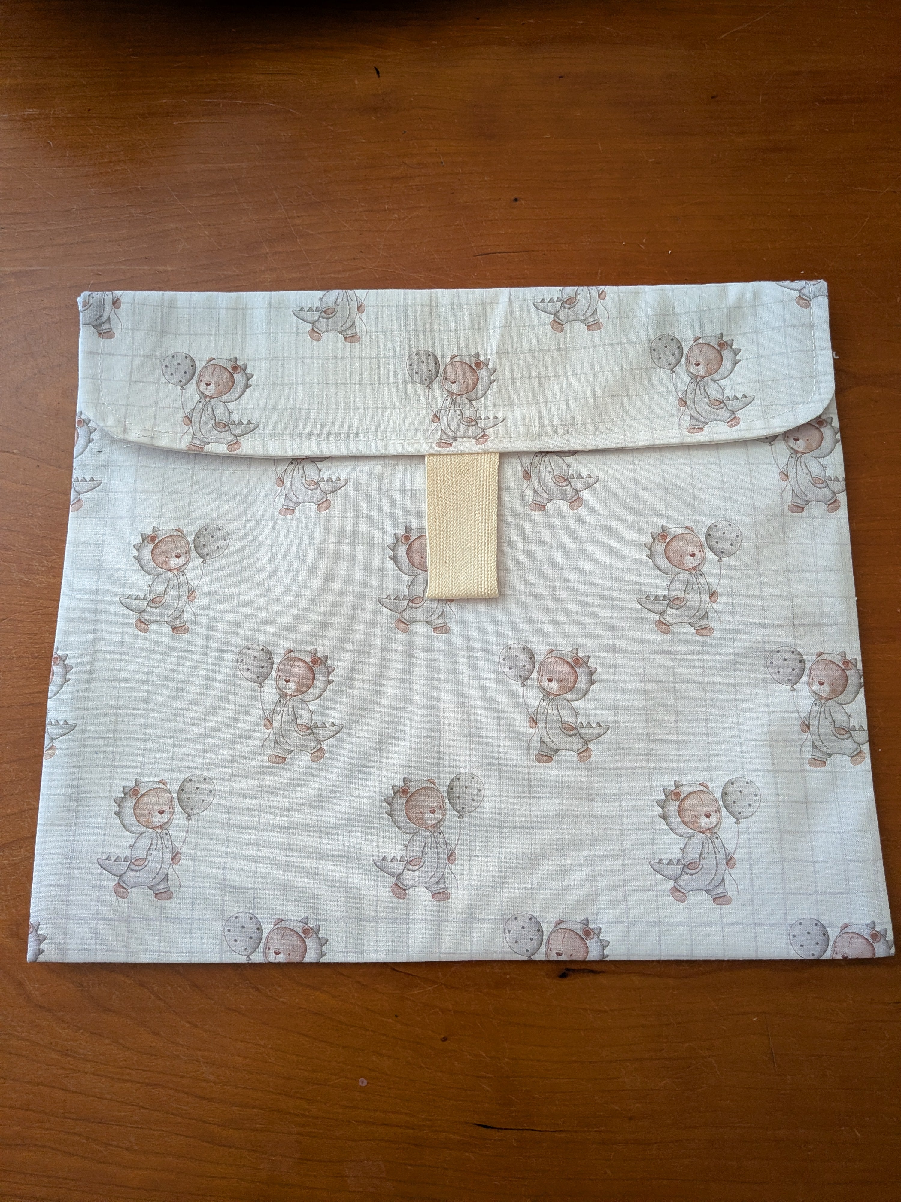 Bolsa muda Dinos